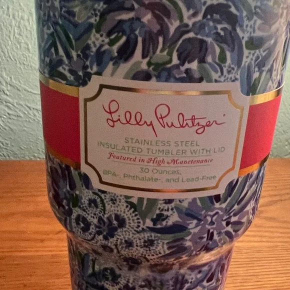 Lilly Pulitzer Stainless Steel 30 oz. insulated Tumbler w/ lid High Manetenance - Picture 2 of 7